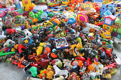 big_pile-toys